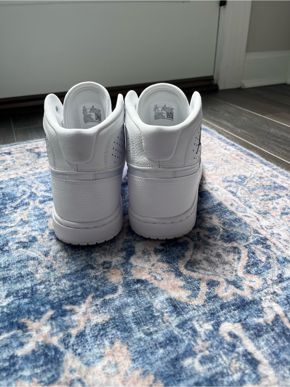 Jordan White High-Top Sneakers with Black Jumpman - Picture 3 of 6
